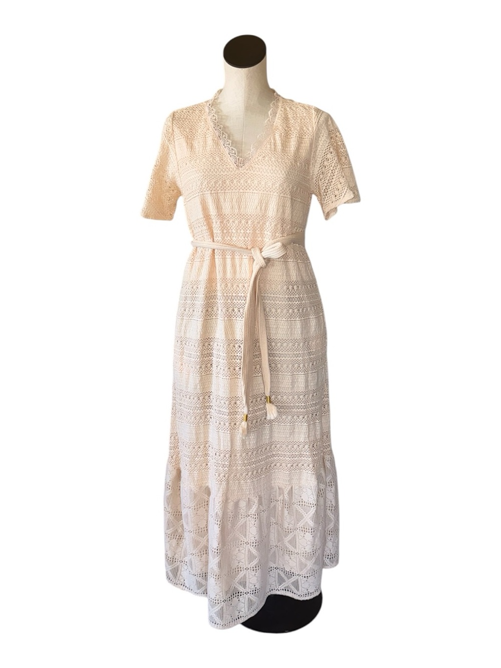NWOT Chico's Crochet Maxi Dress   Cream Lace Tiered V-Neck US 4 Ivory - Picture 7 of 10